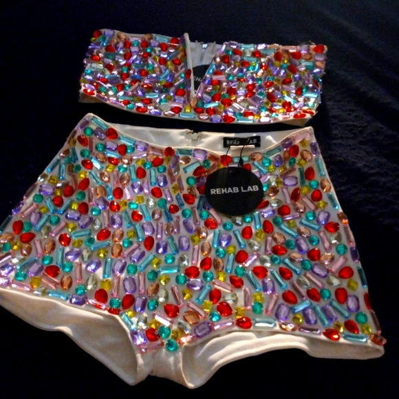 Rehab Pants - REHAB LAB RHINESTONE MULTI COLORES HAD SEWN NIGHT CLUB CLOTHING TOP AND SHORT